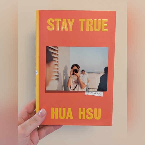 Stay True: A Memoir by Hua Hsu [Hardcover Book] - Picture 1 of 1